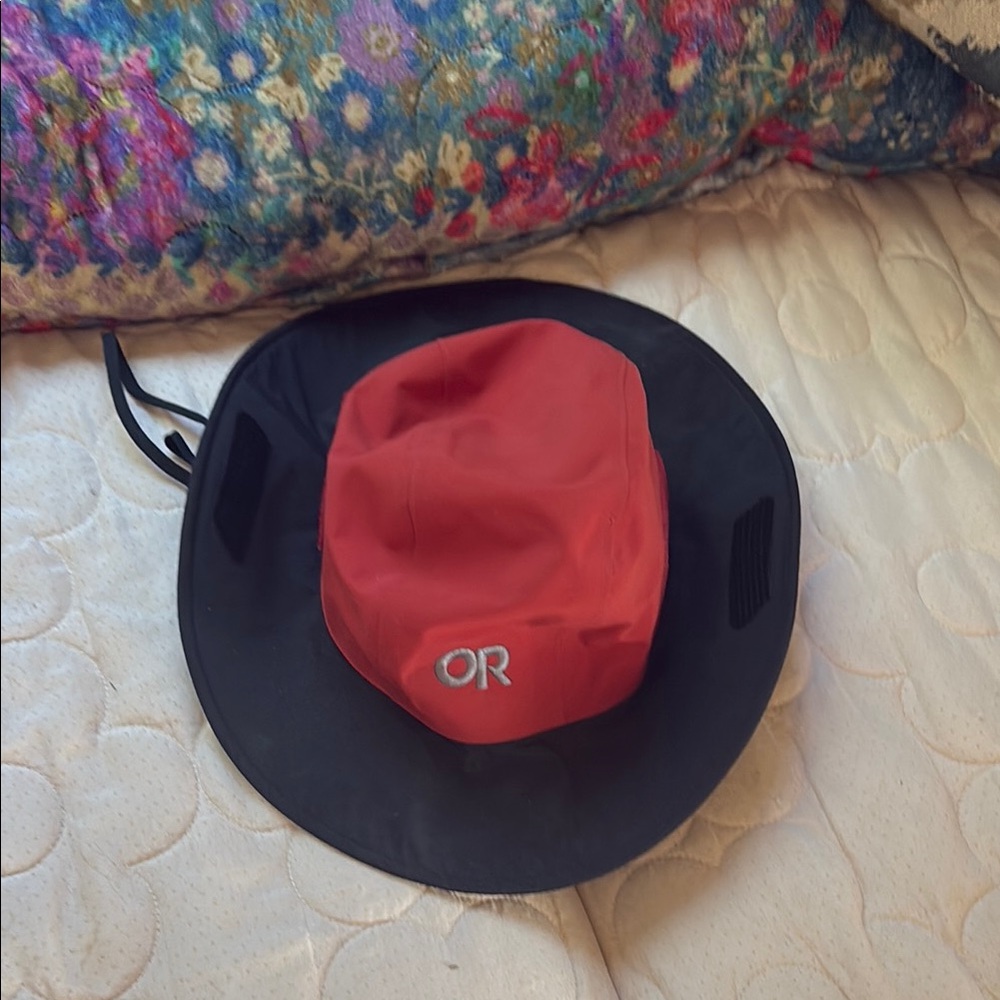 Outdoor Research Red and Black Sun Hat